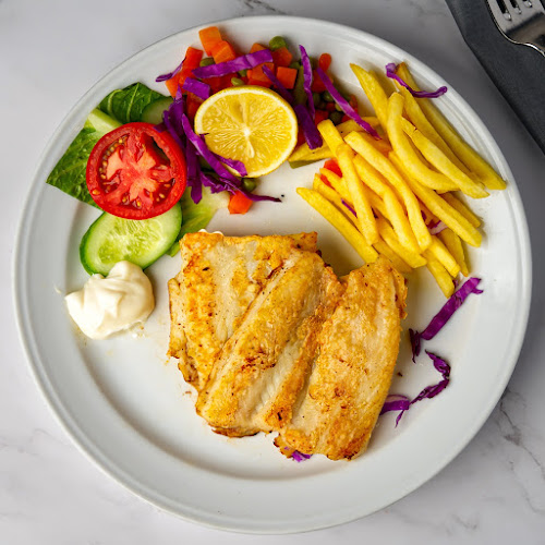 Opinii despre Golden Fork Fresh Food Restaurant în Abu Dhabi - Hospitality and gastronomy