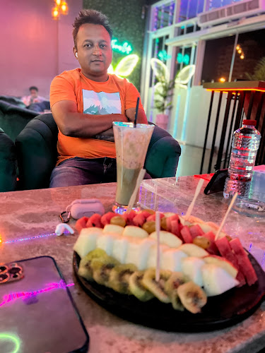 Opinii despre HOT FLAMES CAFE în Dubai - Hospitality and gastronomy