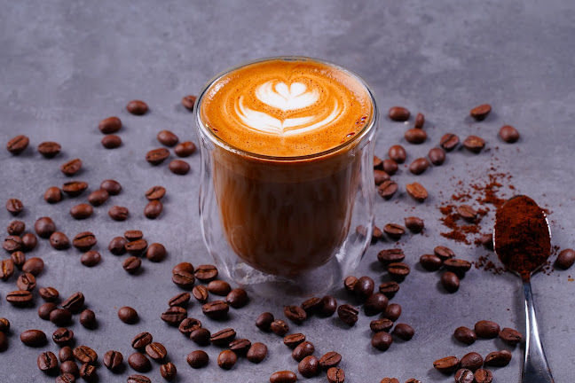 Opinii despre Yellowdot Cafe în Abu Dhabi - Hospitality and gastronomy