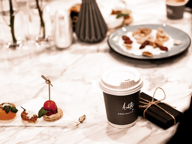 Opinii despre Antibes Specialty Café and Restaurant în Abu Dhabi - Hospitality and gastronomy