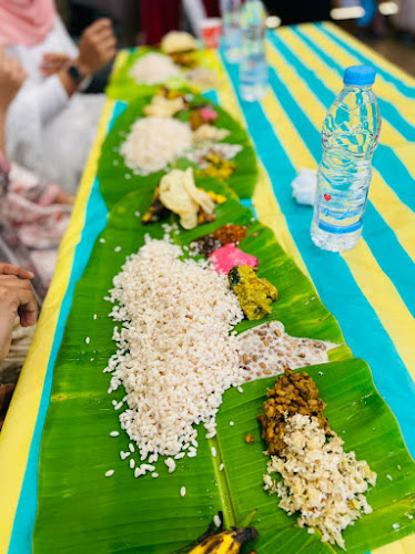 QXXG+WQH - near Al Rostamani Exchange - Al Nakheel - Ras Al Khaimah