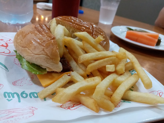 Majlis Al Majaz Restaurant