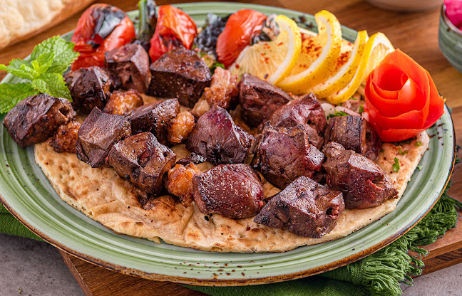 Opinii despre Al Mashawi Alhalabya Restaurant | Garhoud مطعم المشاوي الحلبية دبي القرهود în Dubai - Hospitality and gastronomy