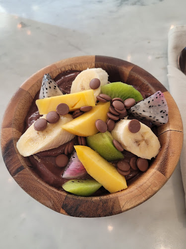 Risen Café and Artisanal Bakery, Dubai Marina - Hospitality and gastronomy