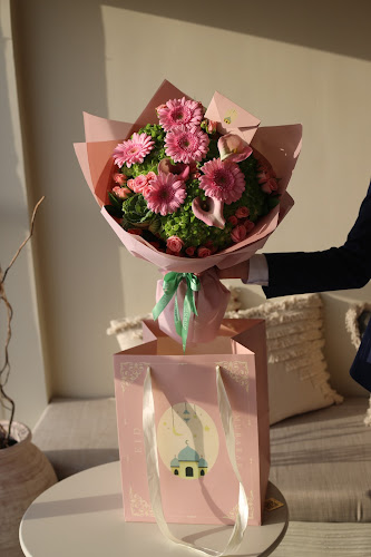 Comentarii opinii despre Labelle Chocolates & Flowers Al Warqa - لابيل الورقاء‎