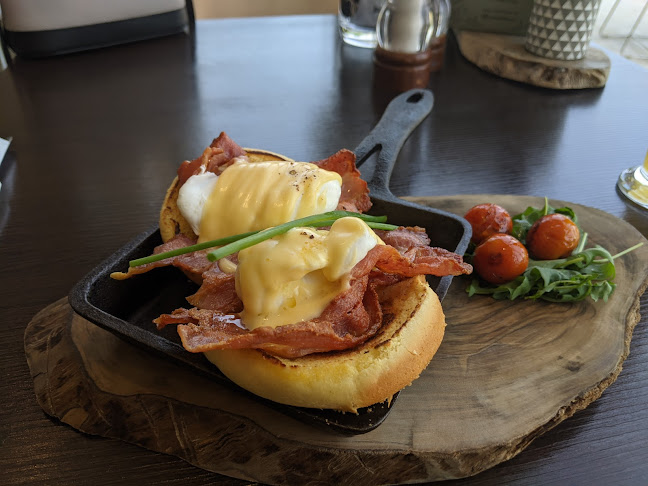 Opinii despre Twisted Olive în Sharjah - Hospitality and gastronomy