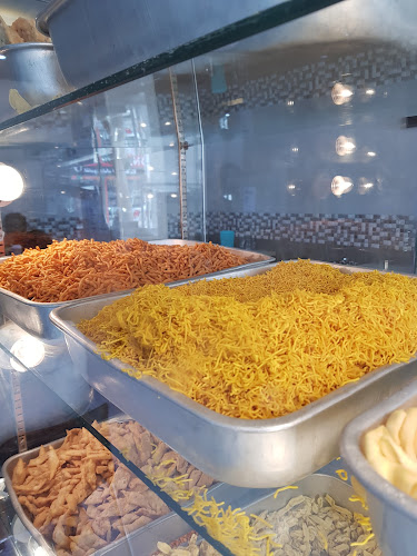 Bright Restaurant مطعم مضيء - Hospitality and gastronomy