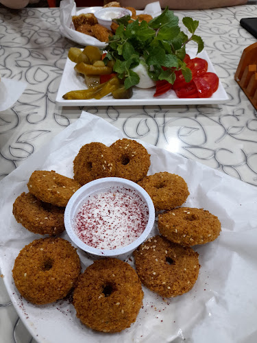 Opinii despre Abu Al-Joud Restaurant în Sharjah - Hospitality and gastronomy