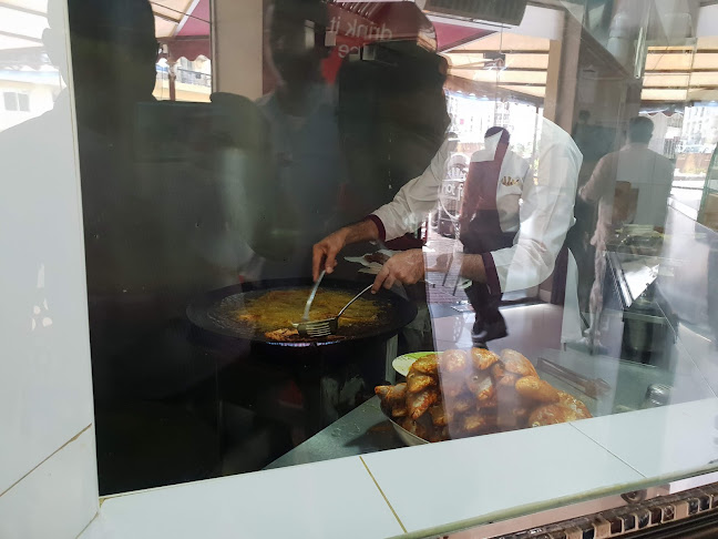 Hot Fish Restaurant Karama - Hospitality and gastronomy