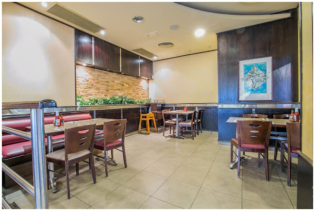 Pizza Hut - Hospitality and gastronomy