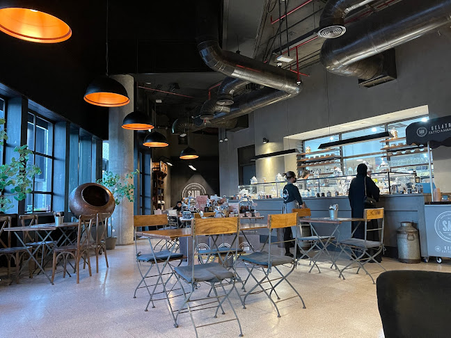 Comentarii opinii despre Saddle Cafe - Al Wasl