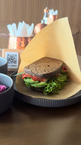 Opinii despre DOBRO TOP VEGAN în Dubai - Hospitality and gastronomy