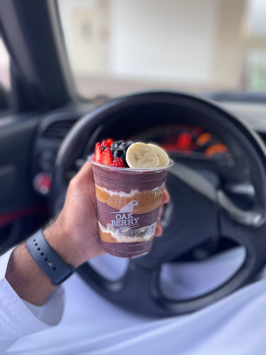 Comentarii opinii despre Oakberry Mina Al Arab