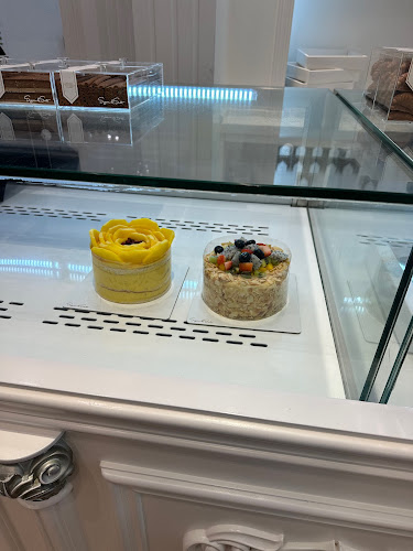 Comentarii opinii despre Sugar And Salt Station - Mohamed Bin Zayed City