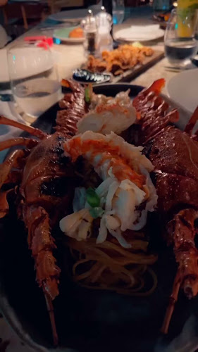 Opinii despre Urla Restaurant & Lounge în Dubai - Hospitality and gastronomy