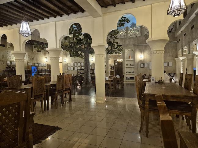 Comentarii opinii despre Al Fanar Restaurant & Cafe