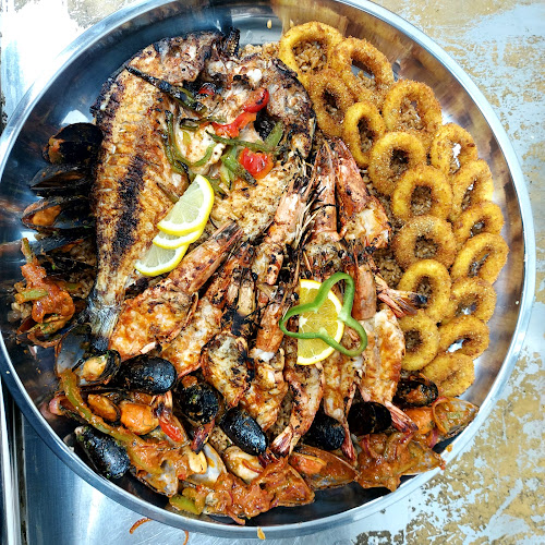 مطعم فسفور الخليج للمأكولات البحرية - فرع دبي Fosfour ALKhaleej for Seafood restaurant- Dubai branch - Dubai