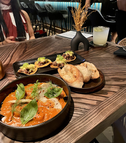 Comentarii opinii despre NOX - City Walk Dubai