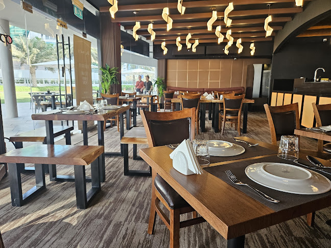 C6 B Detached Retail - Cluster C - Jumeirah Lake Towers - Dubai