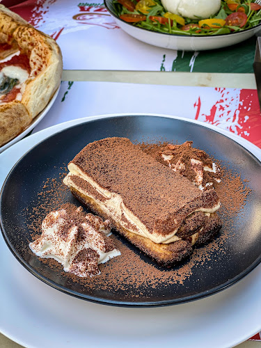 La Mer Central Laguna - Jumeirah 1 - Dubai Store 4003 - Dubai