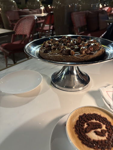 Fouquet's Dubai - Hospitality and gastronomy