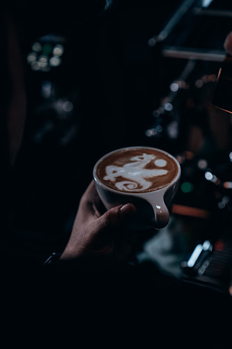 Opinii despre BrewJitsu Speciality Cafe în Abu Dhabi - Hospitality and gastronomy