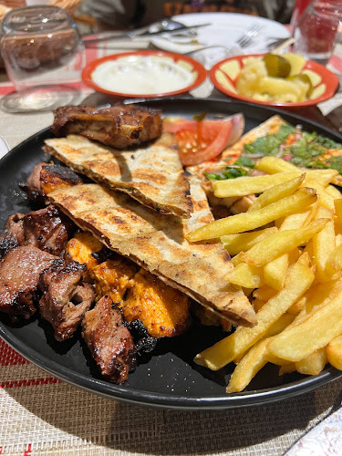 ALHAJARAIN RESTAURANT - مطعم الحجرين - Hospitality and gastronomy