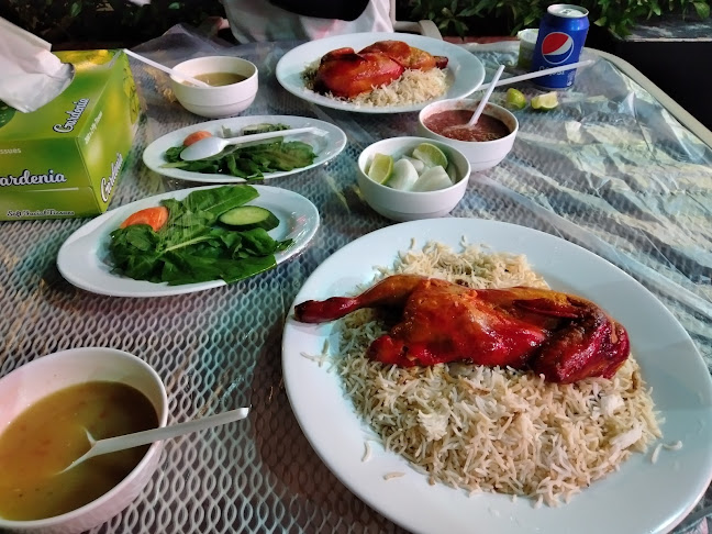 Comentarii opinii despre Bait Al Mandi Restaurant مطعم بيت المندي