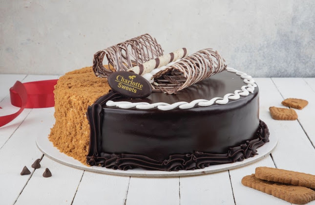 Comentarii opinii despre Charlotte Sweets Dubai حلويات شارلوت دبي