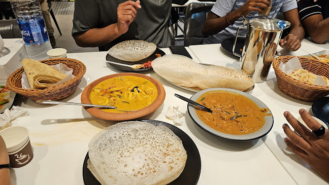 9C33+9W8 - 42 13 St - Al Yarmook - Halwan - Sharjah