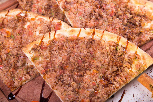 Opinii despre Al Mukhtar Bakery în Sharjah - Hospitality and gastronomy