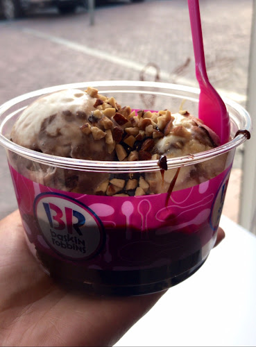 Opinii despre Baskin Robbins SZR în Dubai - Hospitality and gastronomy