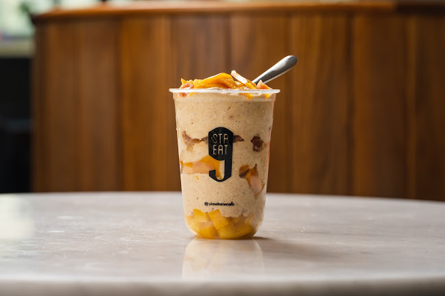 Street 9 Cafe - Abu Dhabi