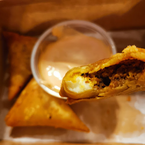 Eastern Rd - Al Nahyan - E25 - Abu Dhabi