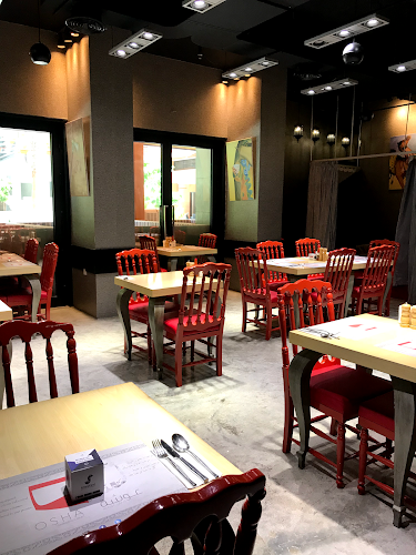 مطعم عوشة - Hospitality and gastronomy