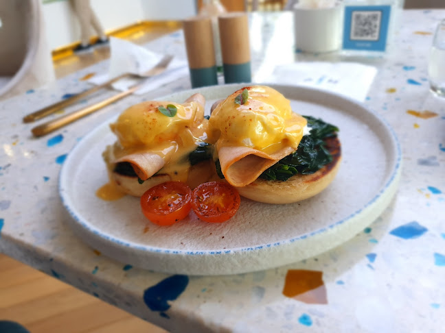 Rain Corniche - Abu Dhabi