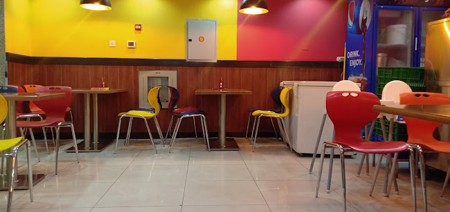 Opinii despre Express Chicken în Sharjah - Hospitality and gastronomy