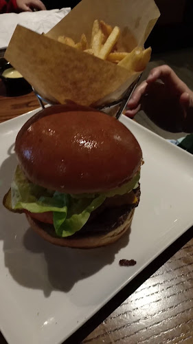 Opinii despre TGI Friday's în Dubai - Hospitality and gastronomy