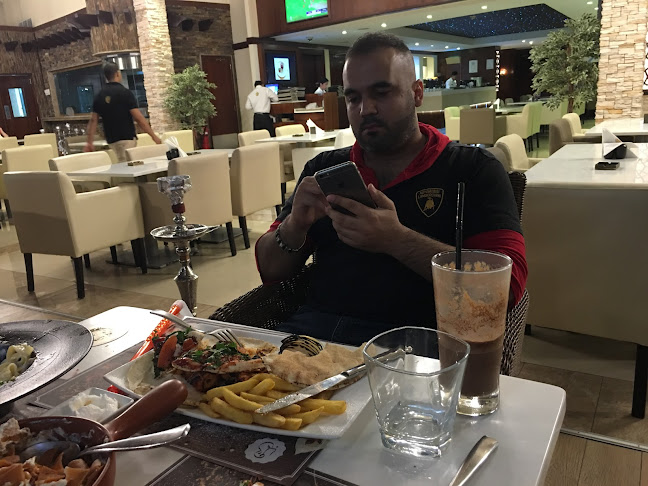 Dandana Gourmet Al Wahda - دندنة غورميه الوحدة - Abu Dhabi