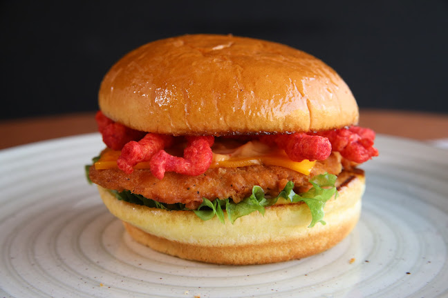 Comentarii opinii despre Burger And More