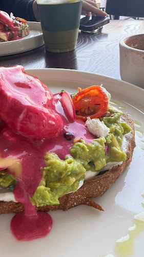 Opinii despre Como lounge în Abu Dhabi - Hospitality and gastronomy