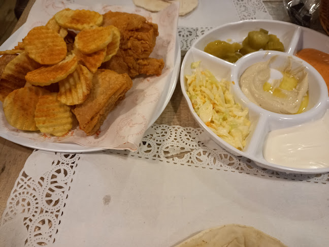 Opinii despre بروستد الميدان în Abu Dhabi - Hospitality and gastronomy