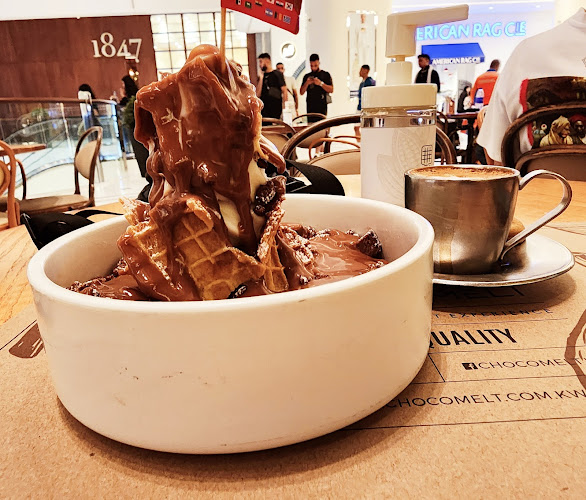 CHOCOMELT DUBAI MALL - Hospitality and gastronomy