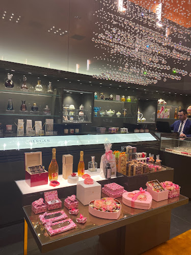 Comentarii opinii despre FORREY & GALLAND