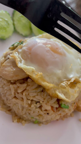 Opinii despre Cafe Isan (JLT) - Authentic Thai Street Food Restaurant & Bar în Dubai - Hospitality and gastronomy