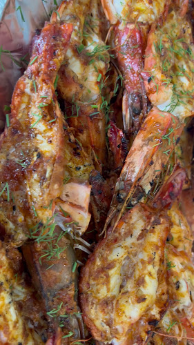 Gandofly seafood restaurant Almina