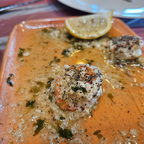 Aylla Seafood Restaurant مطعم ايلا - Hospitality and gastronomy