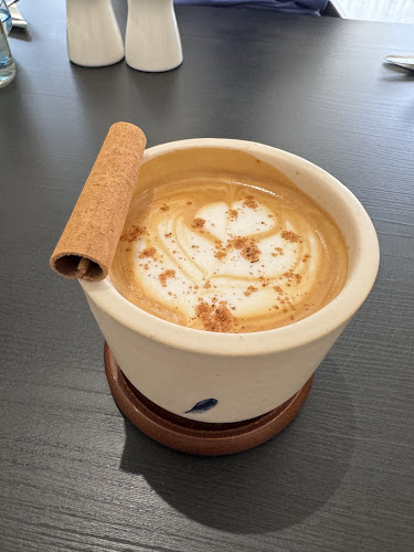 Opinii despre Rain în Abu Dhabi - Hospitality and gastronomy