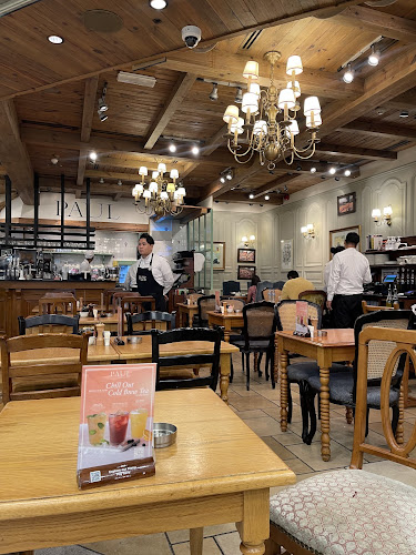 Opinii despre PAUL Bakery & Restaurant în Dubai - Hospitality and gastronomy