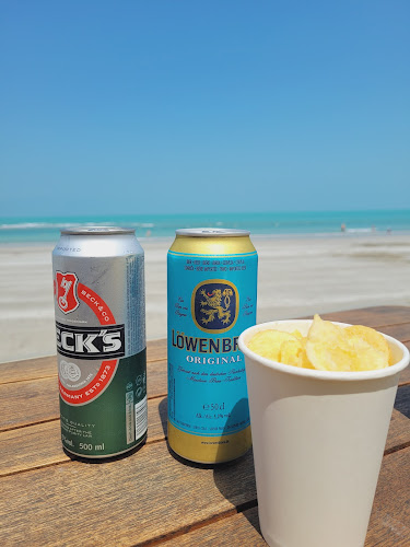 Opinii despre Breakers Beach Bar în Ras Al-Khaimah - Hospitality and gastronomy